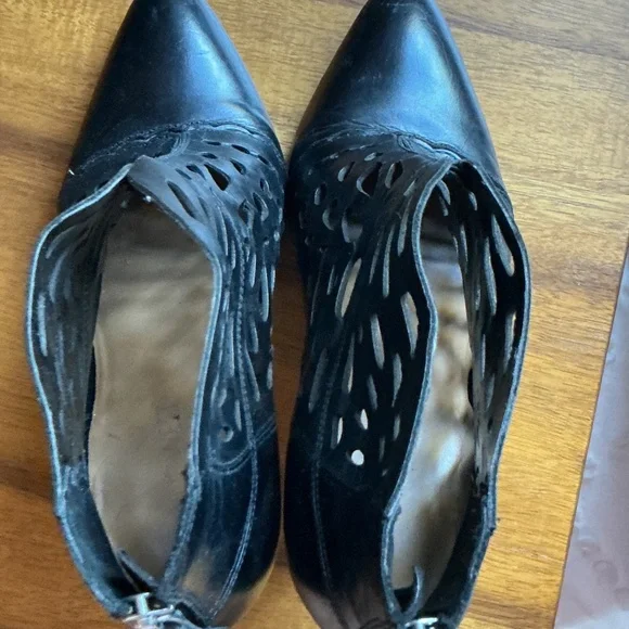 Nine West Black leather Stiletto heels - ladies 7 - Picture 5 of 7